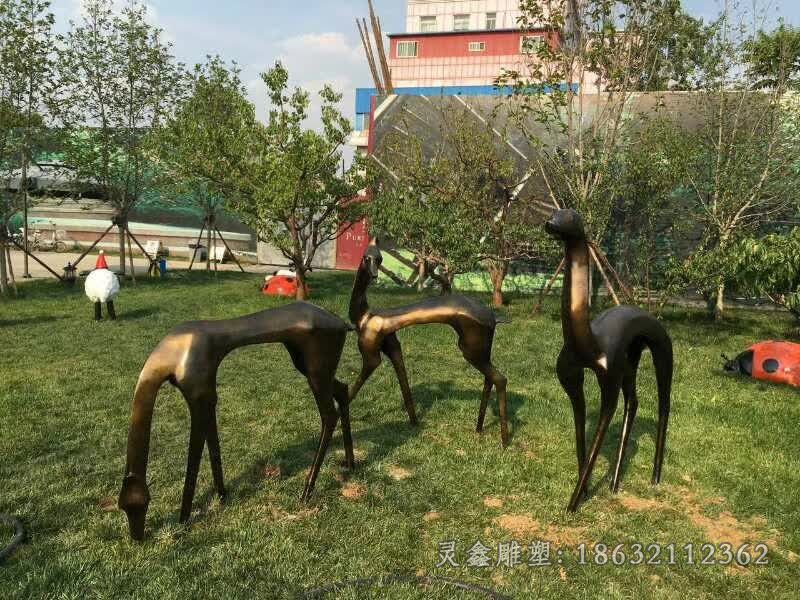 抽象群鹿小区动物铜雕