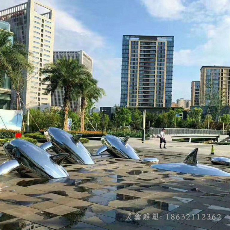 不锈钢镜面海豚景区雕塑