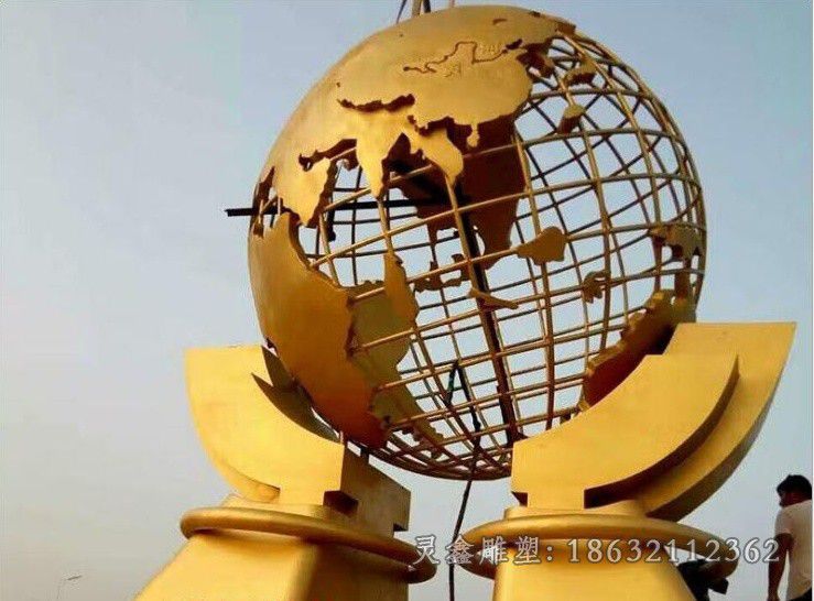 不锈钢彩绘地球仪街边雕塑