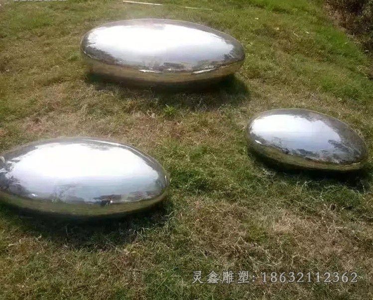 镜面鹅卵石小区不锈钢雕塑