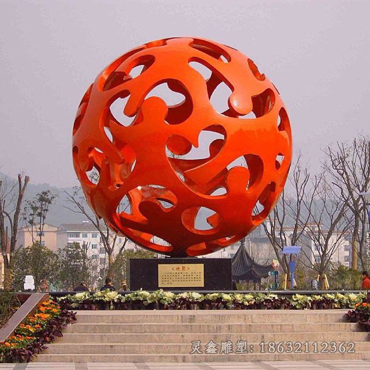 不锈钢红色镂空球户外雕塑