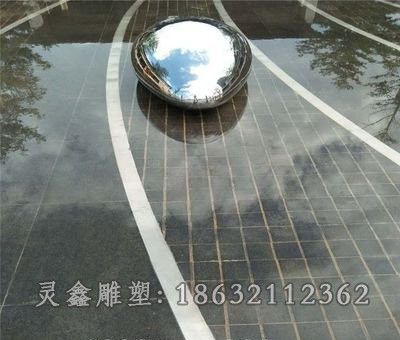镜面鹅卵石不锈钢公园雕塑