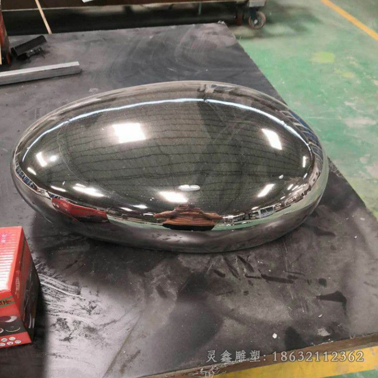 镜面鹅卵石不锈钢小区雕塑