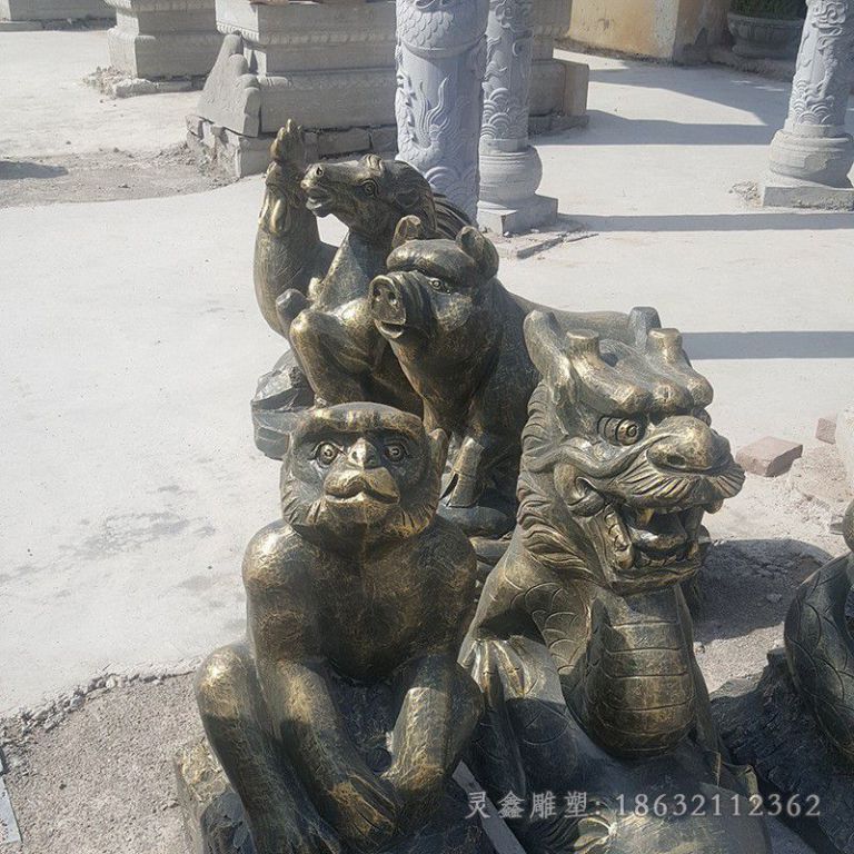 古铜色十二生肖城市铜雕