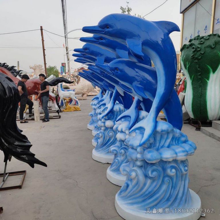 不锈钢彩绘海豚广场雕塑