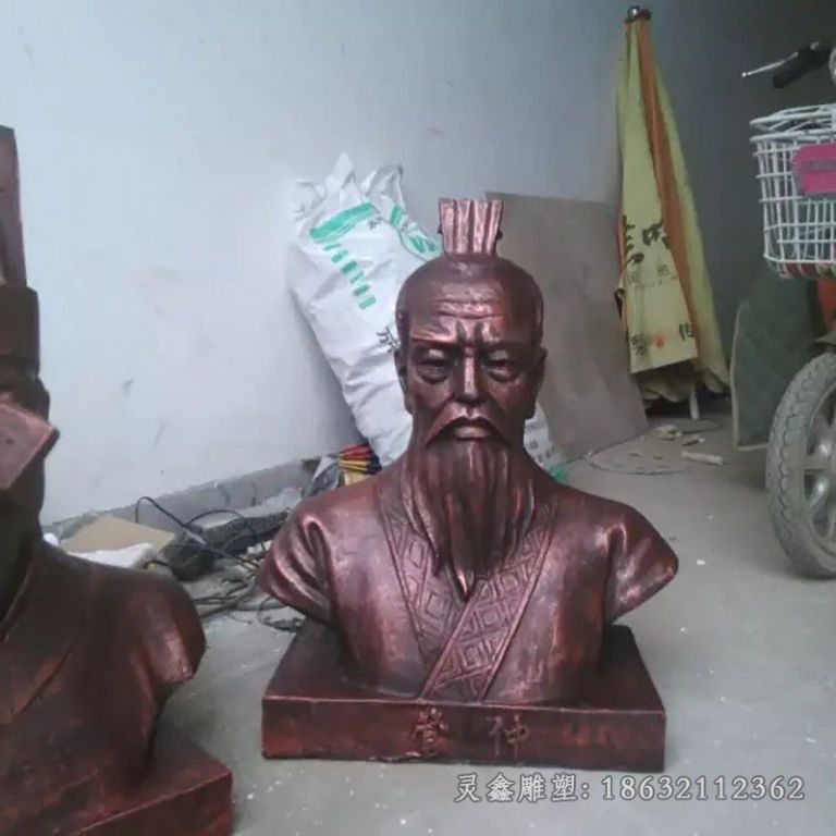 政治家管仲广场人物铜雕