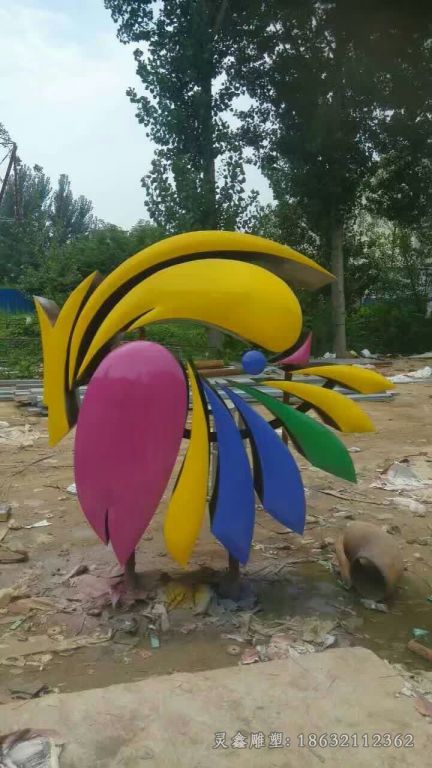 彩绘凤凰庭院不锈钢雕塑