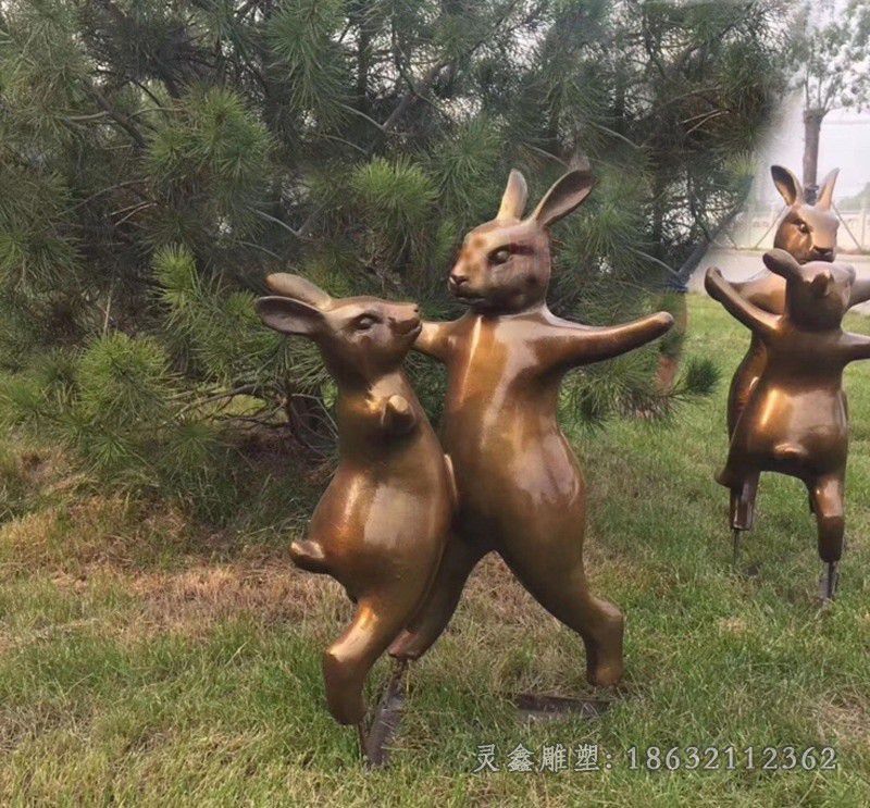 跳舞兔子公园景观铜雕