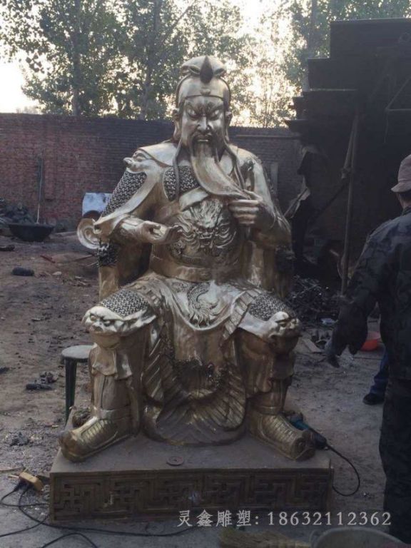 撸胡须关公广场景观铜雕