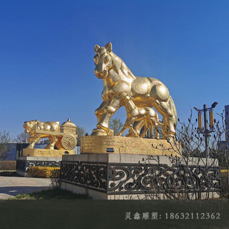 金色马商场动物铜雕