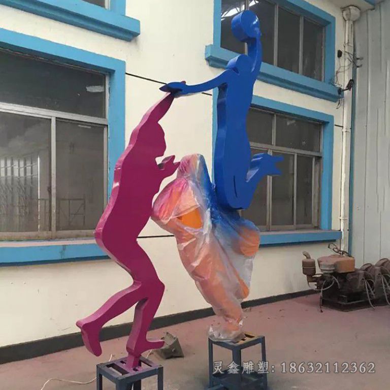 不锈钢打篮球庭院雕塑