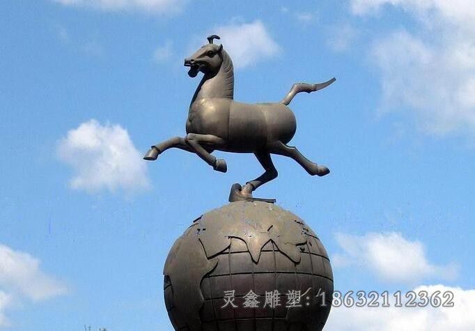 马踏球广场景观铜雕