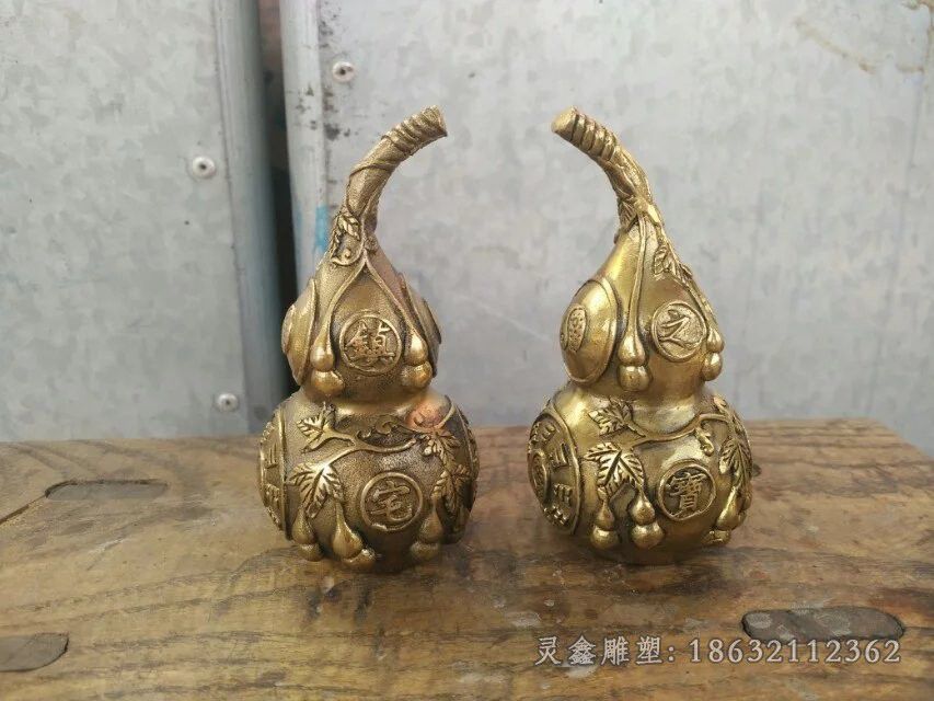 招财葫芦商场景观铜雕