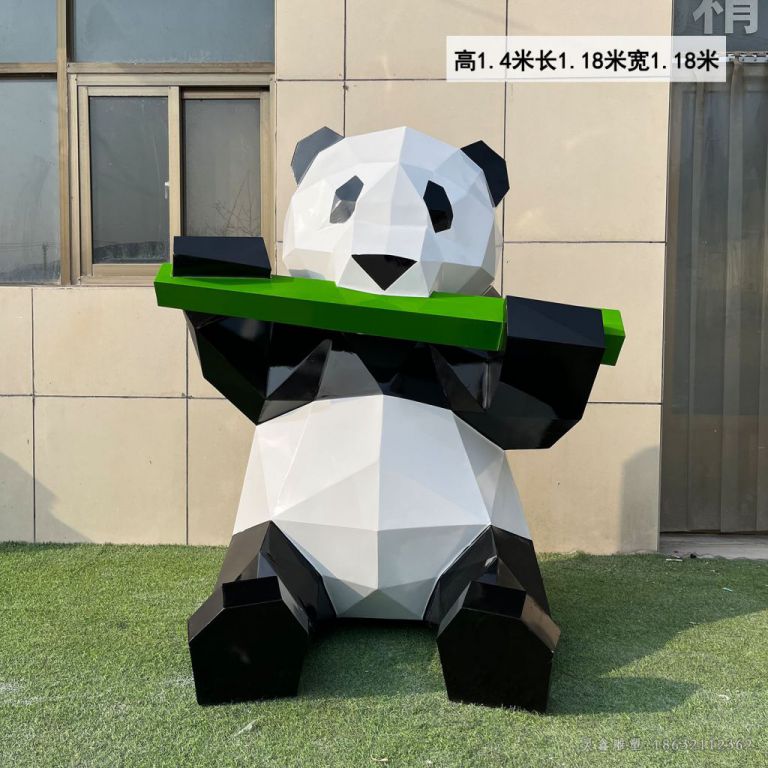 不锈钢熊猫景观雕塑