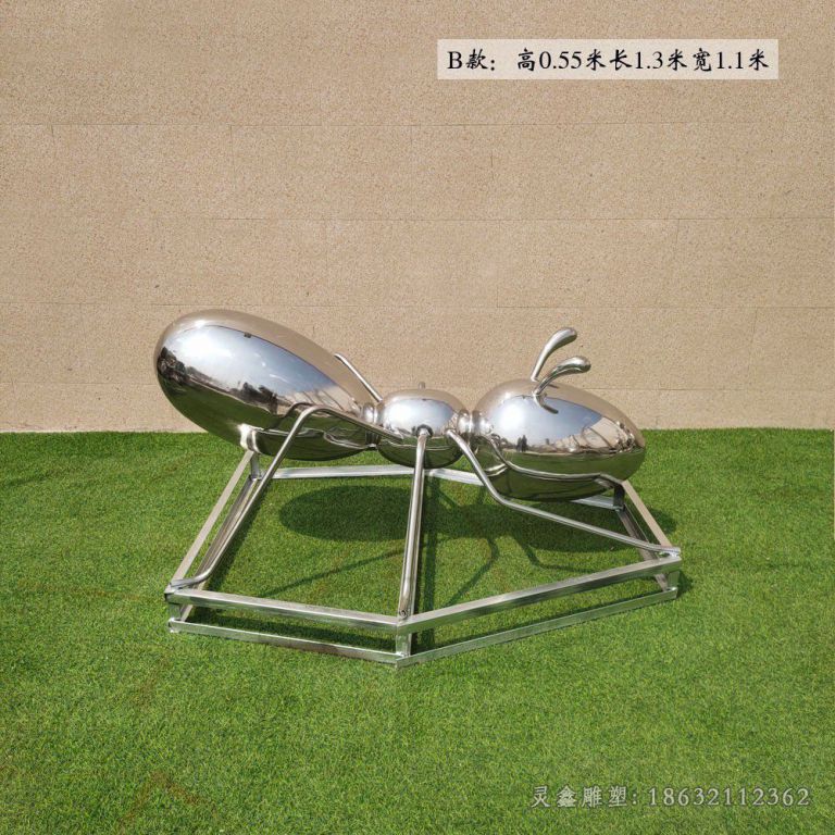 不锈钢蚂蚁镜面雕塑