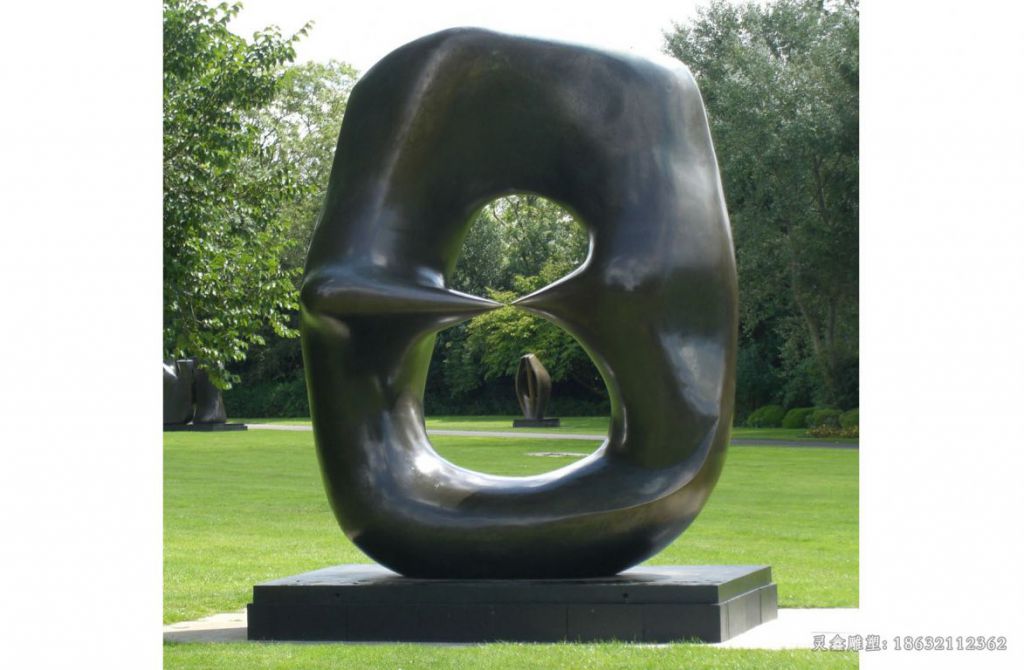 酒店锻铜抽象铜雕