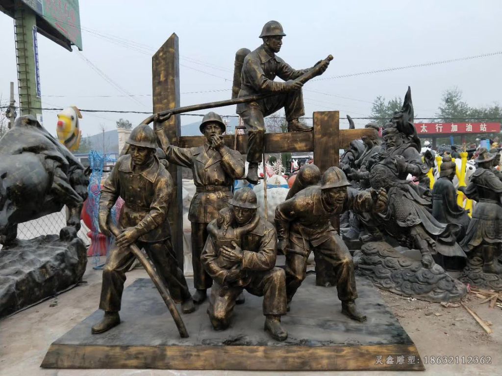 消防员人物景观铜雕