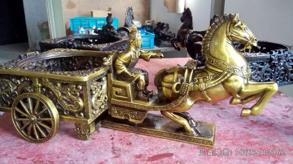 古代马车景观铜雕