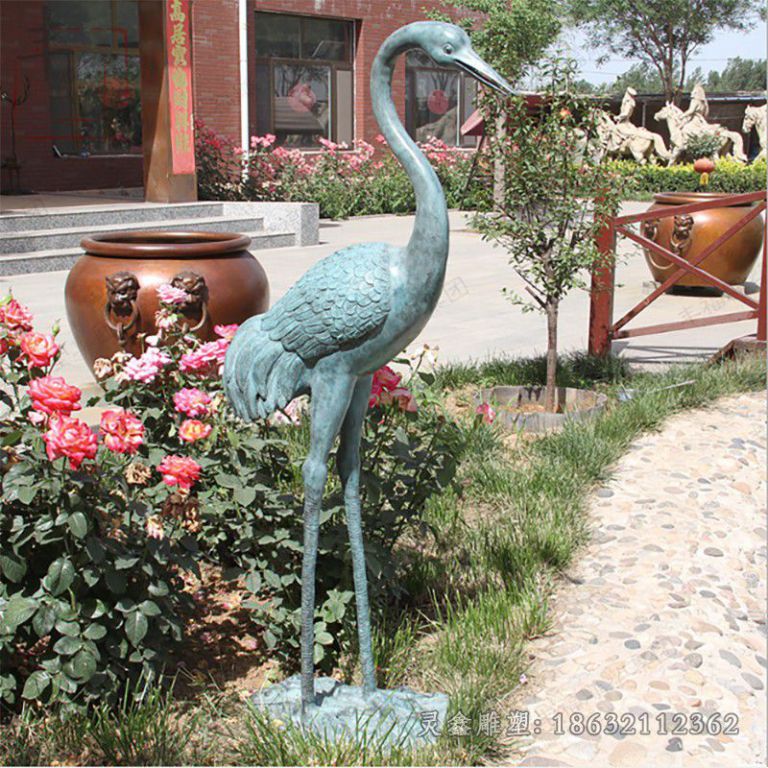 青铜仙鹤动物铜雕