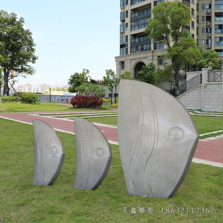 镜面鱼不锈钢雕塑
