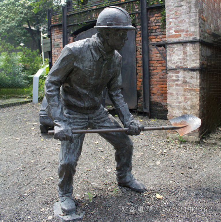 城市工人景观铜雕