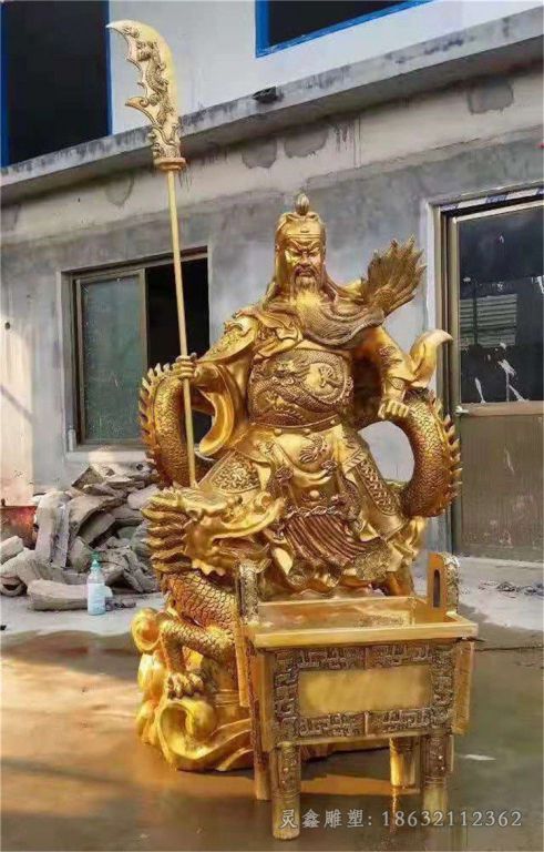 坐姿关公人物景观铜雕