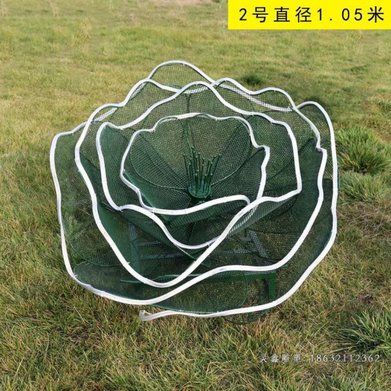 镂空花朵不锈钢雕塑