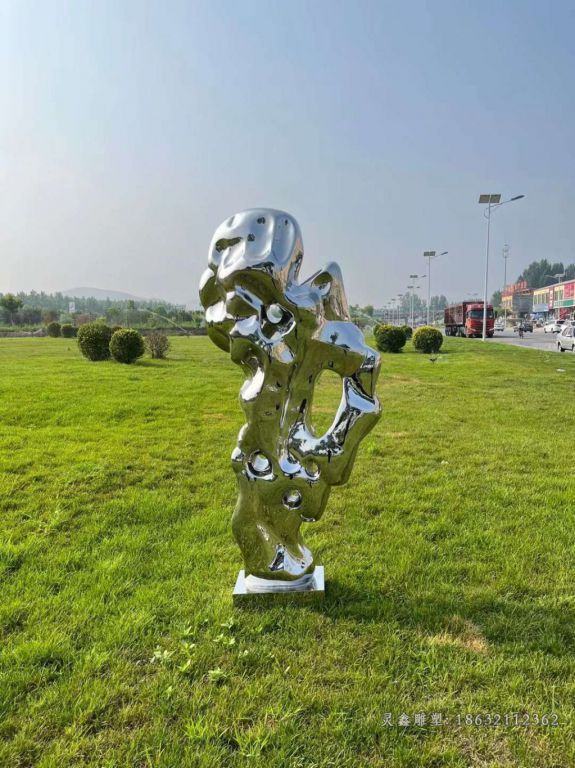 抽象不锈钢太湖石雕塑