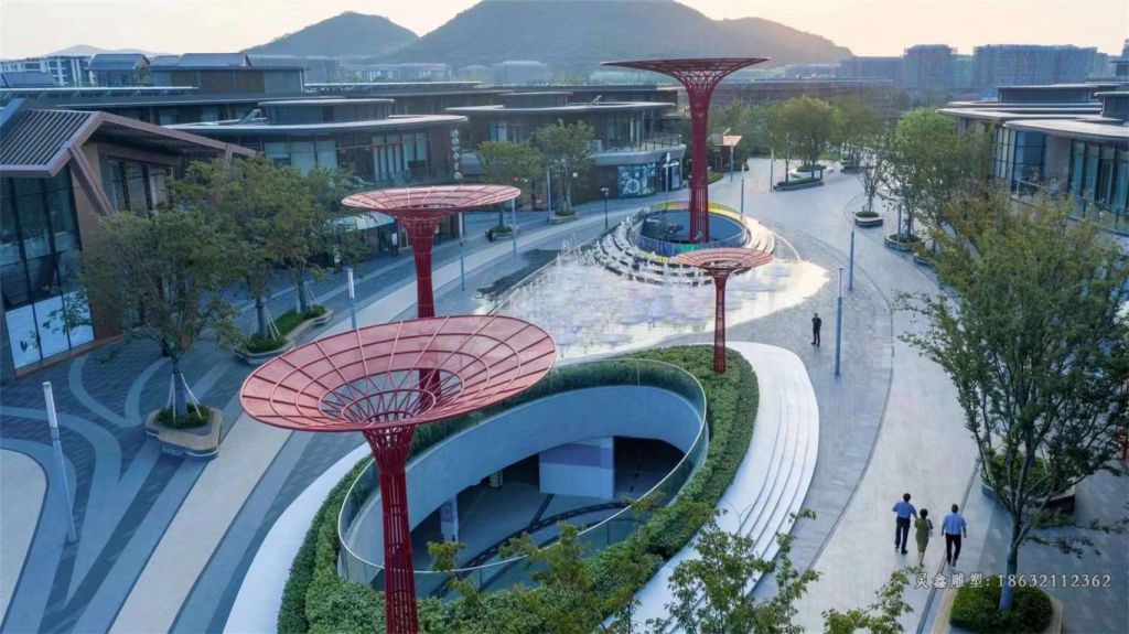 彩绘廊架不锈钢雕塑