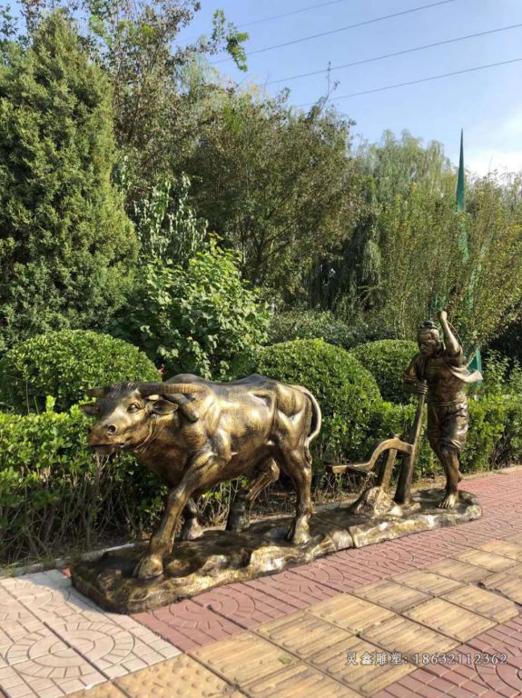 农耕文化耕地牛景观铜雕