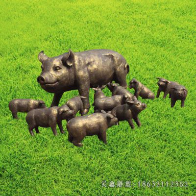不锈钢草坪小猪动物雕塑