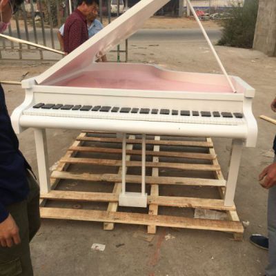 广场乐器钢琴景观雕塑