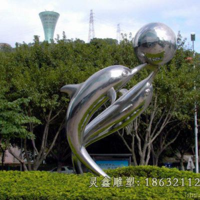 海豚广场不锈钢雕塑