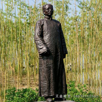 蔡元培校园人物铜雕