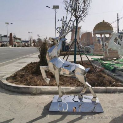 不锈钢几何鹿动物广场雕塑