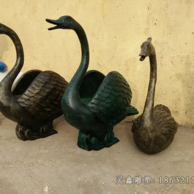 彩绘天鹅广场景观铜雕