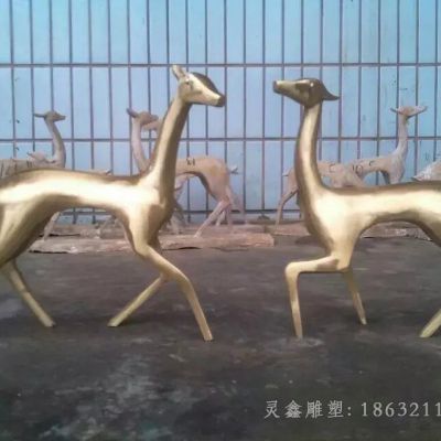 抽象情侣小鹿广场铜雕