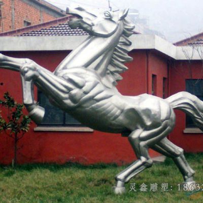 不锈钢镜面飞马广场雕塑