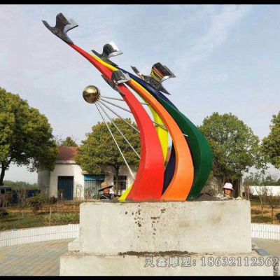 不锈钢彩虹飞鸽广场雕塑