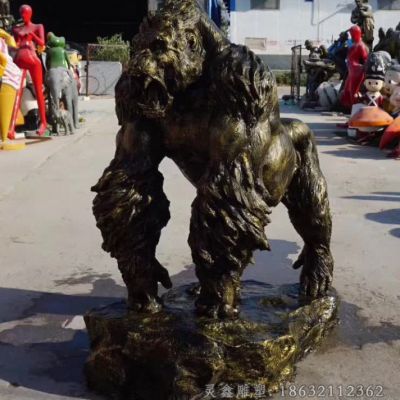 大猩猩校园动物铜雕