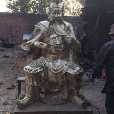 撸胡须关公广场景观铜雕