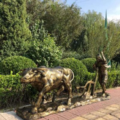 农耕文化耕地牛景观铜雕